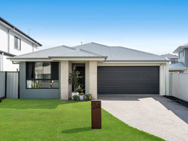 24 Sunrise Place, Hemmant, QLD 4174 AUS