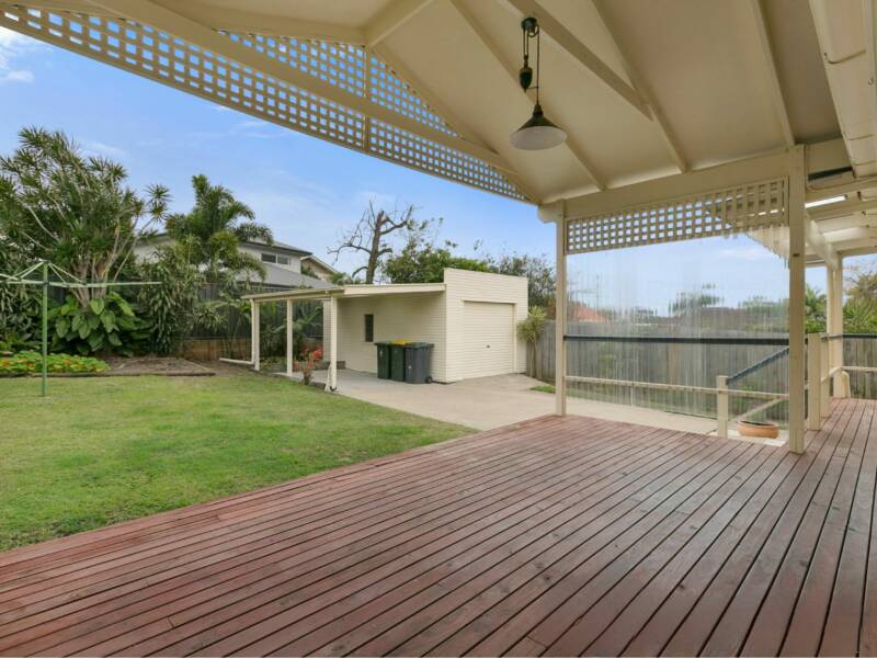 17 Tamaree Avenue, Wynnum, QLD 4178