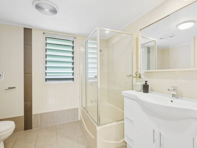 82 Bowen Street, Windsor, QLD 4030 AUS