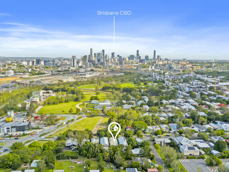 82 Bowen Street, Windsor, QLD 4030 AUS