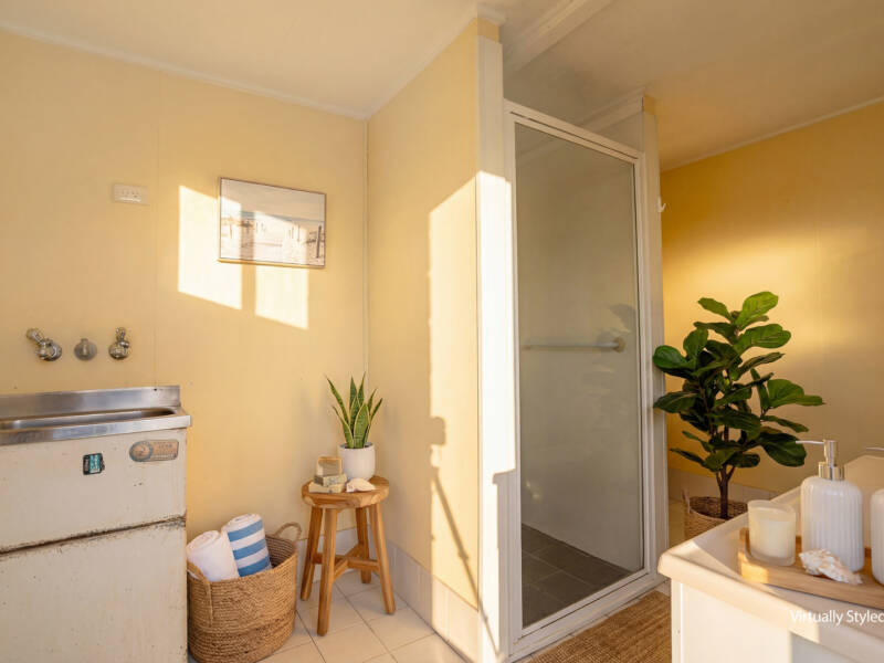 76 Grattan Terrace, Manly, QLD 4179 AUS