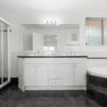 27 Bishop Place, Carindale, QLD 4152 Australia