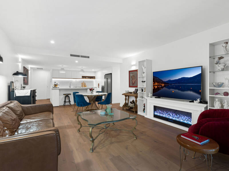 12/10 Bay Terrace, Wynnum, QLD 4178 AUS