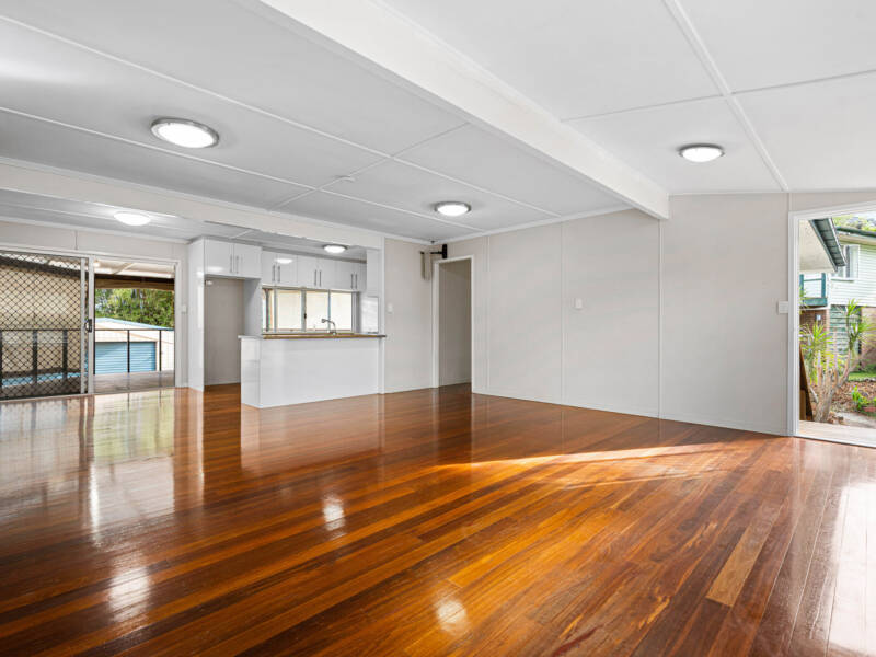 80 Roseneath Parade, Wynnum West, QLD 4178 Australia
