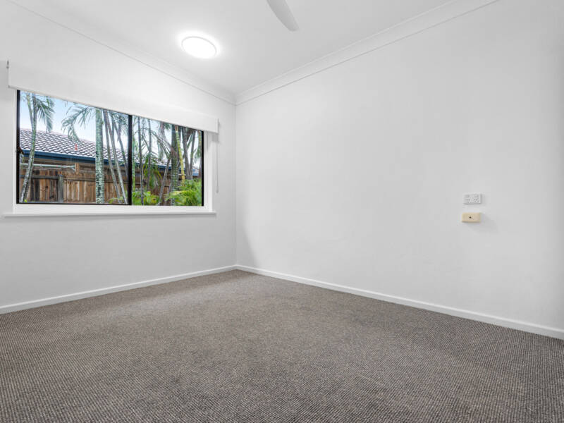 14 Coolcrest Street, Wynnum, QLD 4178 Australia