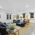 10 Bushing Street, Wynnum West, QLD 4178 AUS