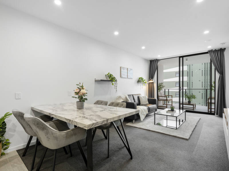 1408/90 Berrima Street, Wynnum, QLD 4178 AUS
