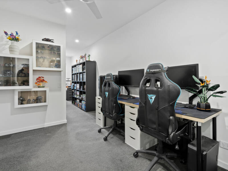 1408/90 Berrima Street, Wynnum, QLD 4178 AUS