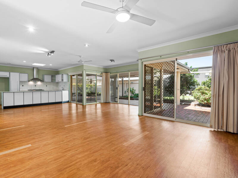10 Colette Street, Wakerley, QLD 4154