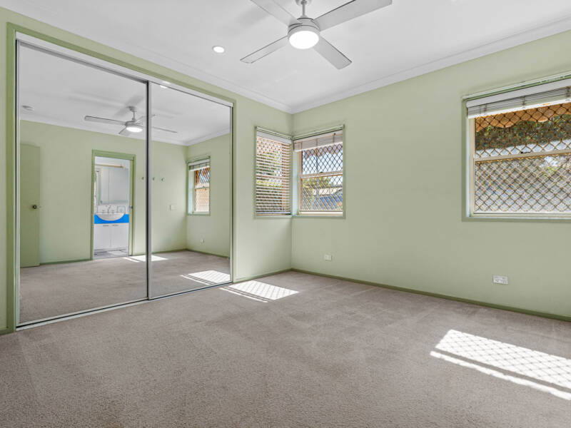10 Colette Street, Wakerley, QLD 4154