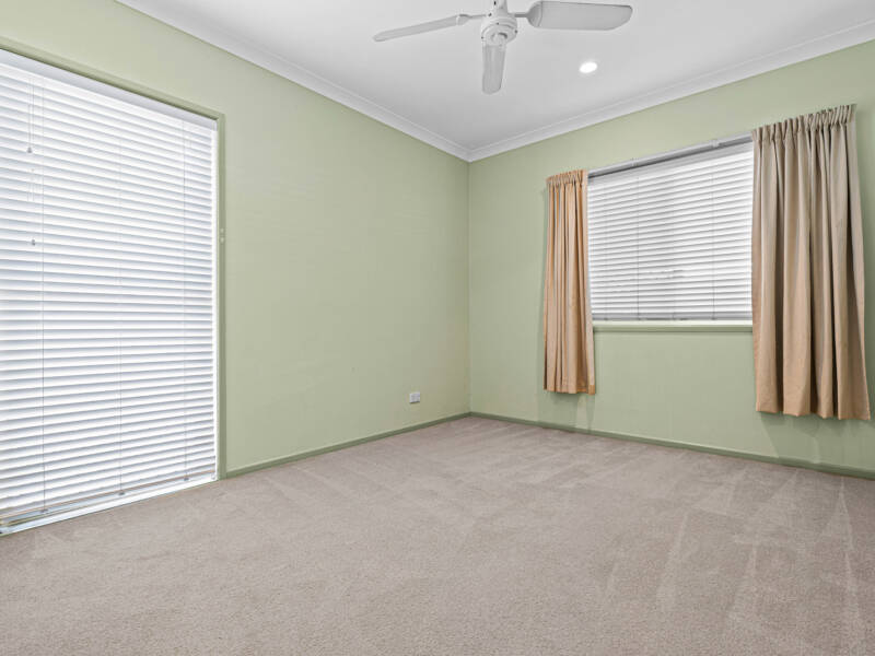 10 Colette Street, Wakerley, QLD 4154