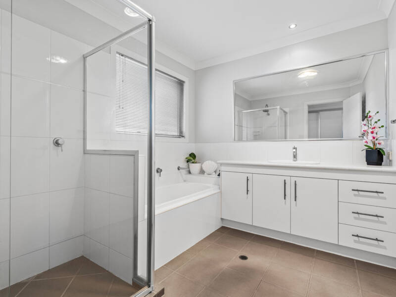 113 Moreton Avenue, Wynnum, QLD 4178 AUS