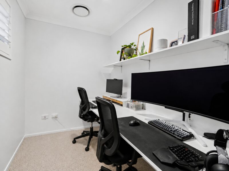 12 Foch Street, Wynnum West, QLD 4178 AUS
