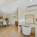 11 Mizzen Street, Manly West, QLD 4179 AUS