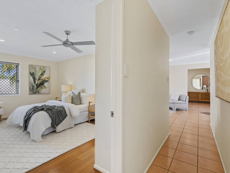 11 Mizzen Street, Manly West, QLD 4179 AUS