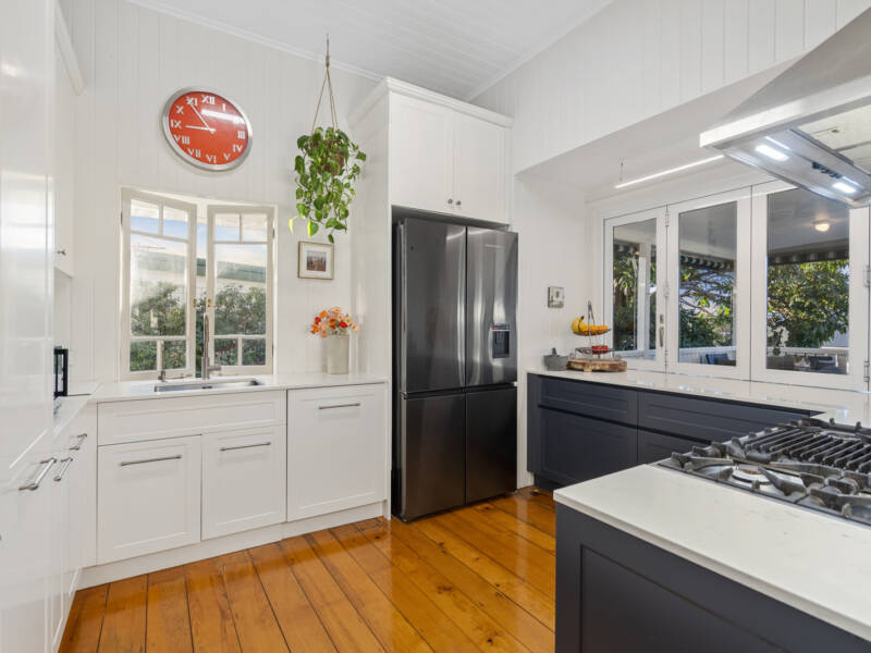 37 Fisher Street, Manly, QLD 4179 AUS