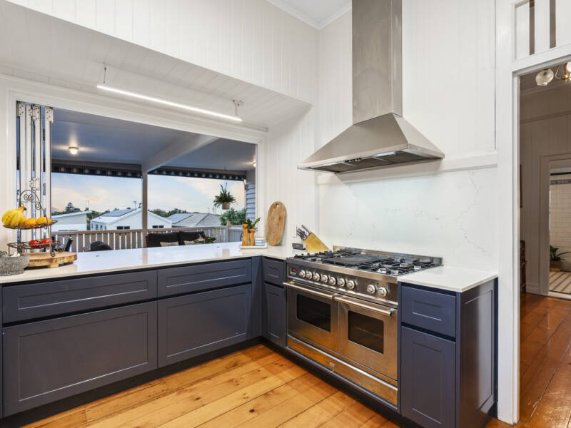 37 Fisher Street, Manly, QLD 4179 AUS