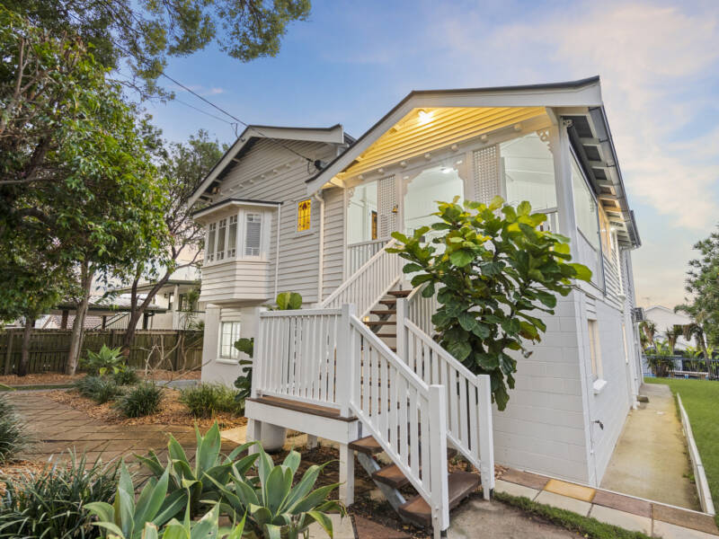 37 Fisher Street, Manly, QLD 4179 AUS