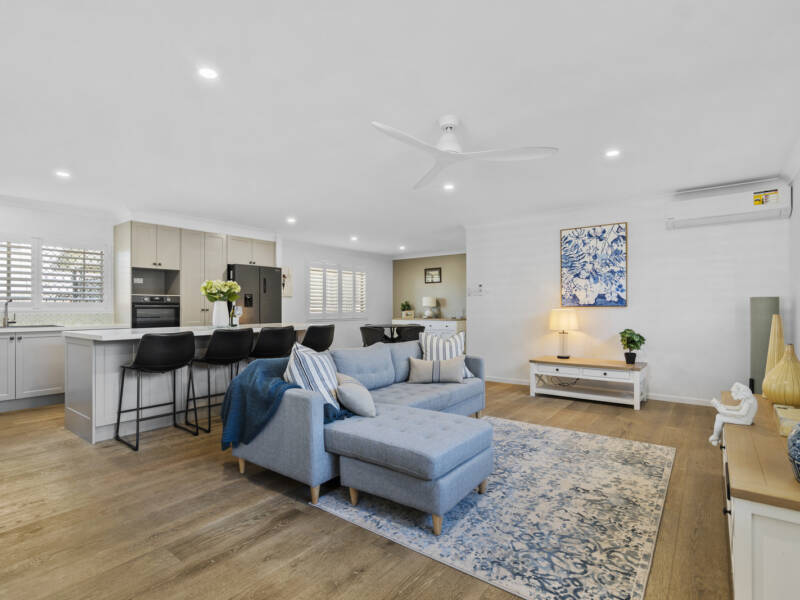 15 Daniel Street, Lota, QLD 4179 Australia