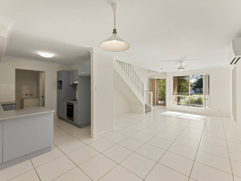 51/10 Schumann Close, Tingalpa, QLD 4173 Australia