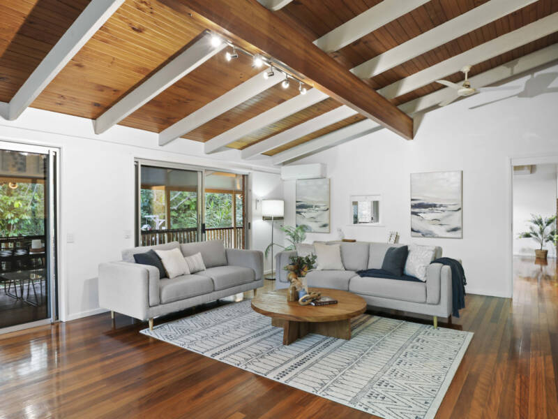 2 Jane Court, Cashmere, QLD 4500 AUS