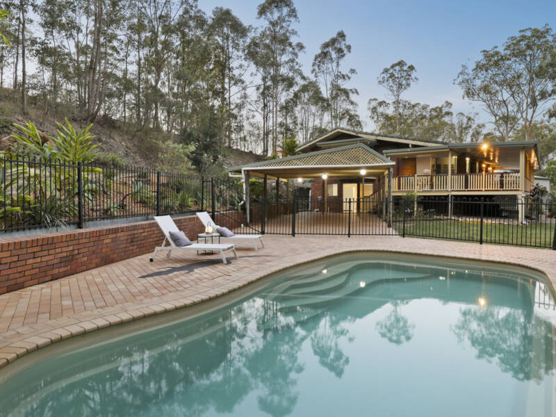 2 Jane Court, Cashmere, QLD 4500 AUS