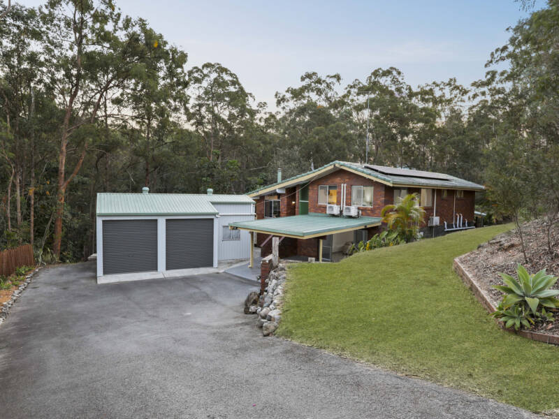 2 Jane Court, Cashmere, QLD 4500 AUS