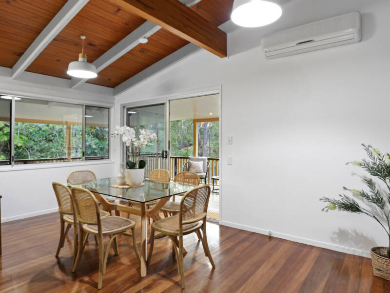 2 Jane Court, Cashmere, QLD 4500 AUS