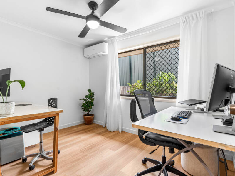 6 Pyeworth Place, Rochedale South, QLD 4123 Australia