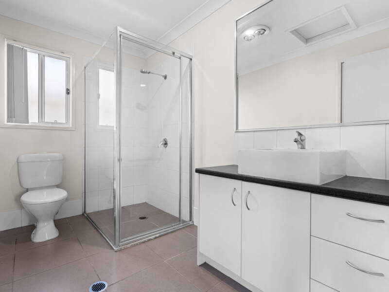 2/223 Preston Road, Wynnum West, QLD 4178 Australia