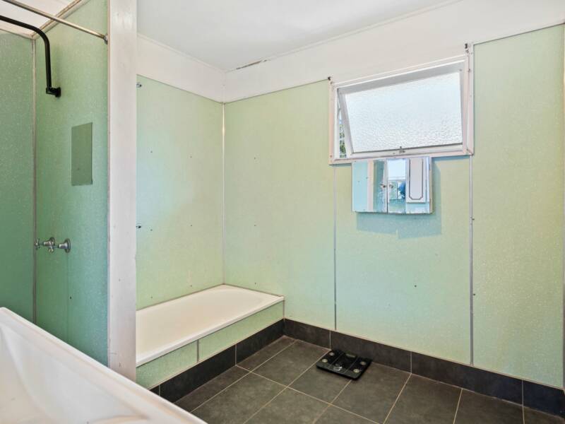 70 Armytage Street, Lota, QLD 4179 AUS