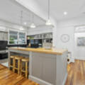 10 Bushing Street, Wynnum West, QLD 4178 AUS