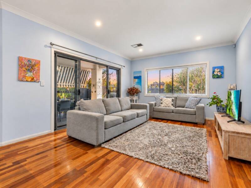 113 Moreton Avenue, Wynnum, QLD 4178 AUS