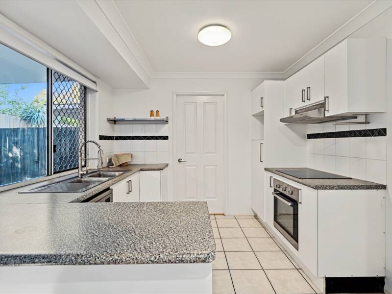 27/519 Tingal Road, Wynnum, QLD 4178 AUS