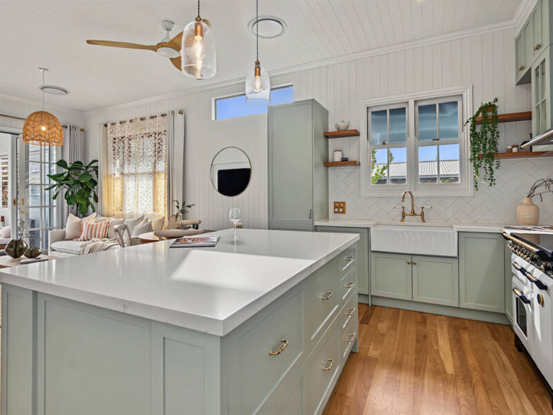 12 Buderim Street, Manly, QLD 4179 AUS
