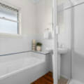 52 Duncan Street, Wynnum West, QLD 4178 AUS